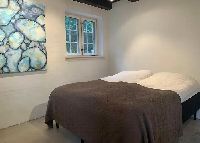 Dom wakacyjny Idyllic House In A Scenic Garden Tirsbaek