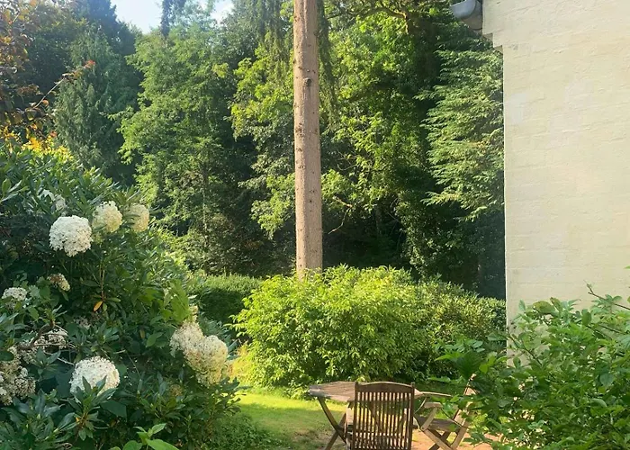 Idyllic House In A Scenic Garden * Tirsbaek